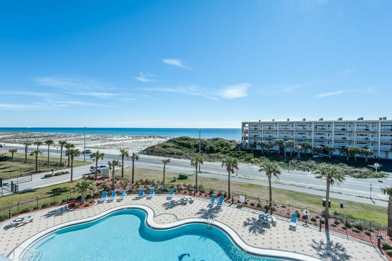 Emerald Dolphin Unit 650 - Three Bedroom Condo