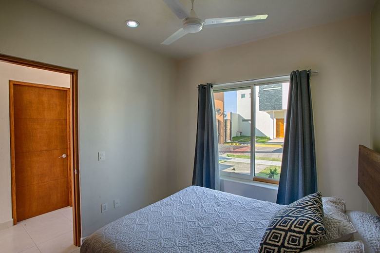Los Cedros 32 4 Br By Casago