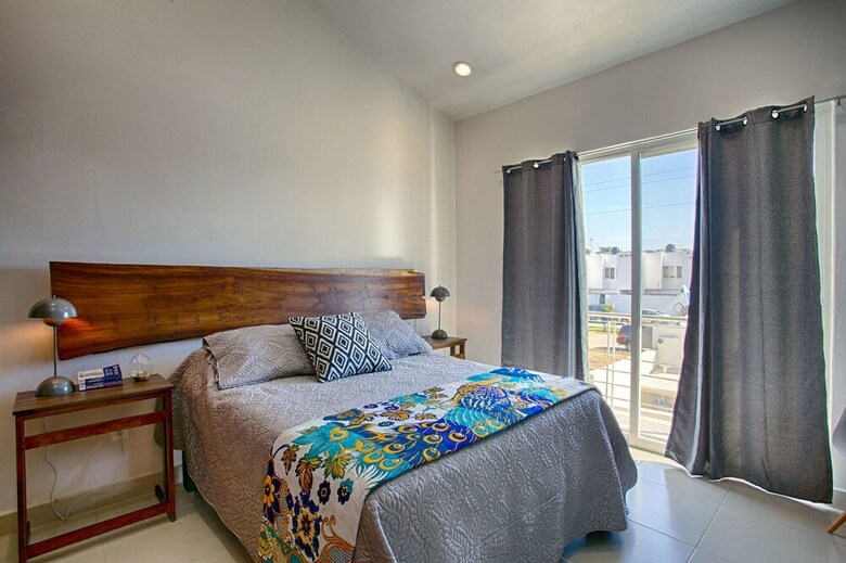 Los Cedros 32 4 Br By Casago