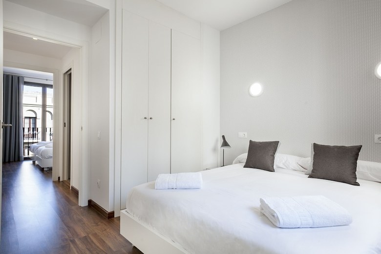 Apartamentos Sleep Bailen By Stay