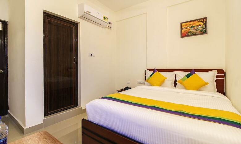 Hotel Treebo Trip Riyas Grand