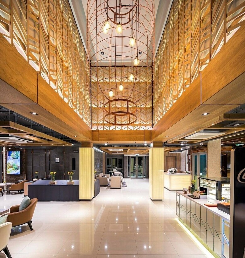 Hotel Grand Aisana Korat