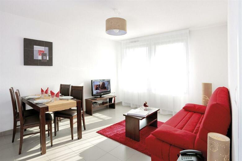 Aparthotel Park & Suites El�gance Cornebarrieu
