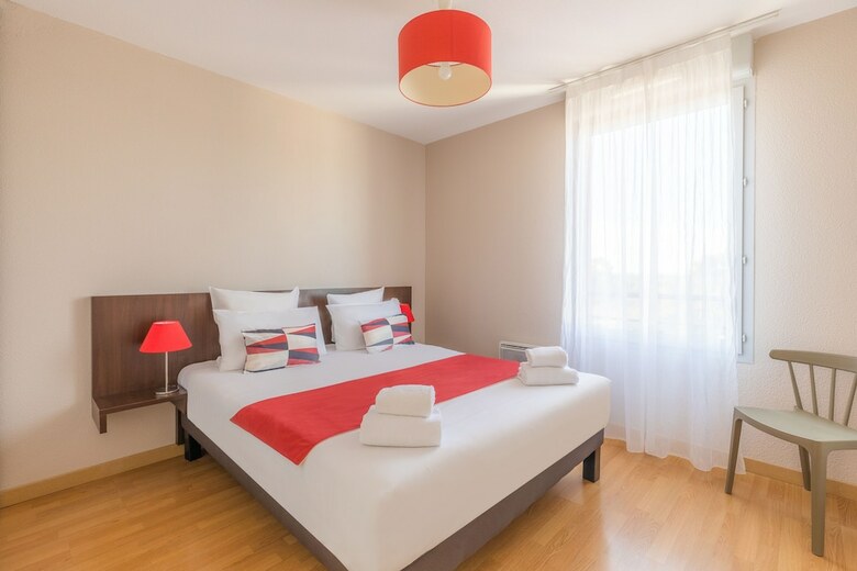 Aparthotel Park & Suites El�gance Cornebarrieu