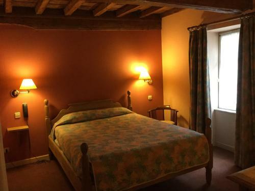 Hotel Restaurant Les Bl�s D'or