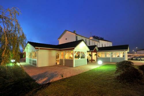 Hotel H�tel Balladins Troyes