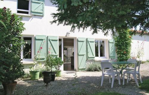 Holiday Home La Jonchere
