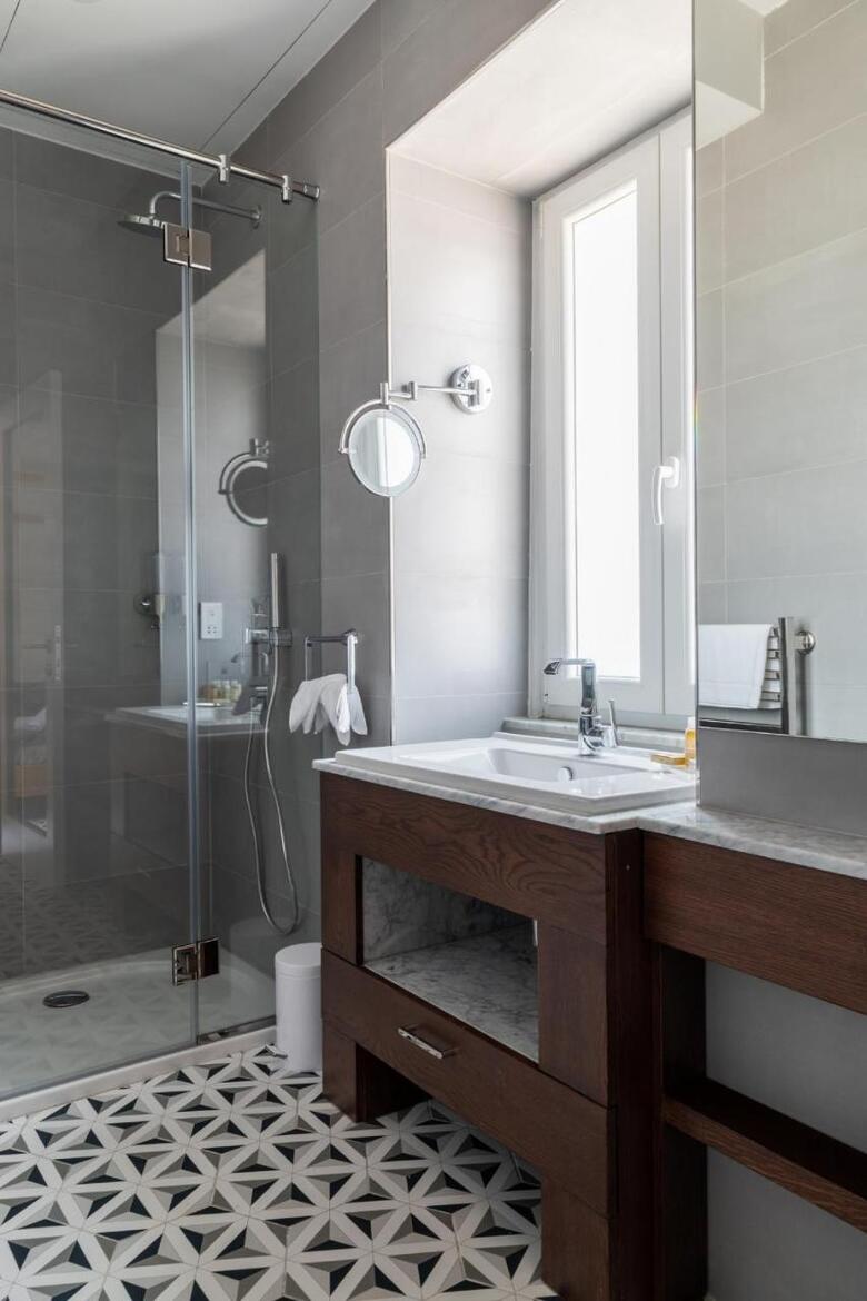 Hotel Myn In Rabat