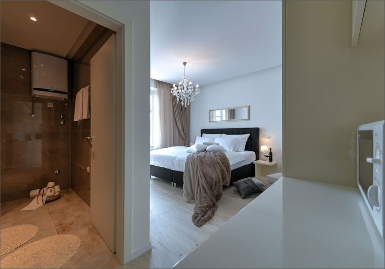 Hotel Via Porto Rooms