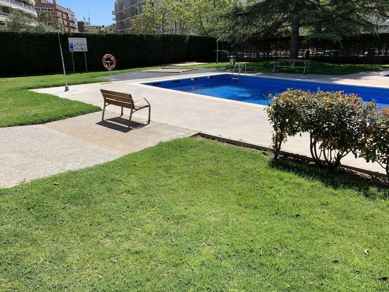 T&h Voramar Family Apartment