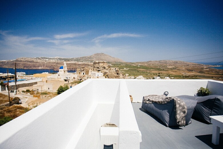 Apartamentos Akrotiri Cycladic Suites