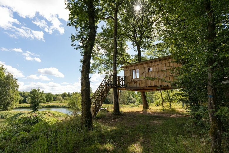 Camping Les Castors - Cabanes Insolites