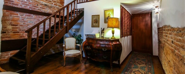 Hotel 96 Guest House