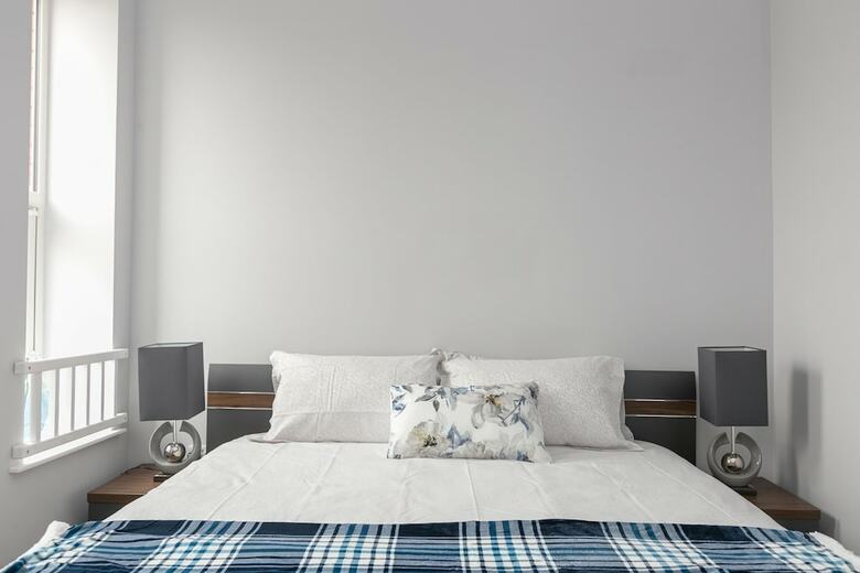 Hotel Holiday Rentals Ni-the Avenue Two