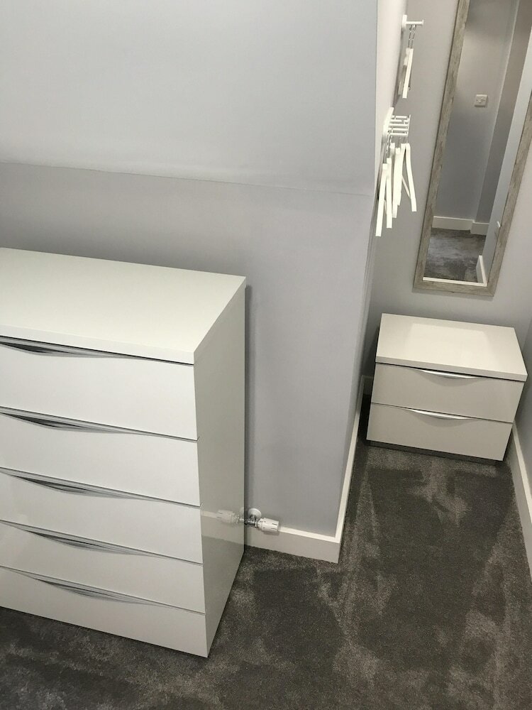 Hotel Holiday Rentals Ni-the Avenue Two