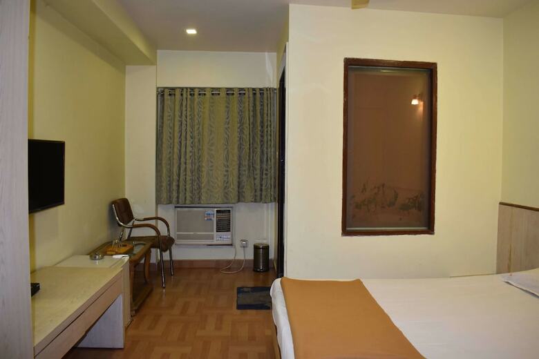Hotel Aditi International