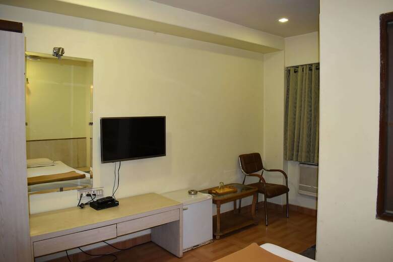 Hotel Aditi International