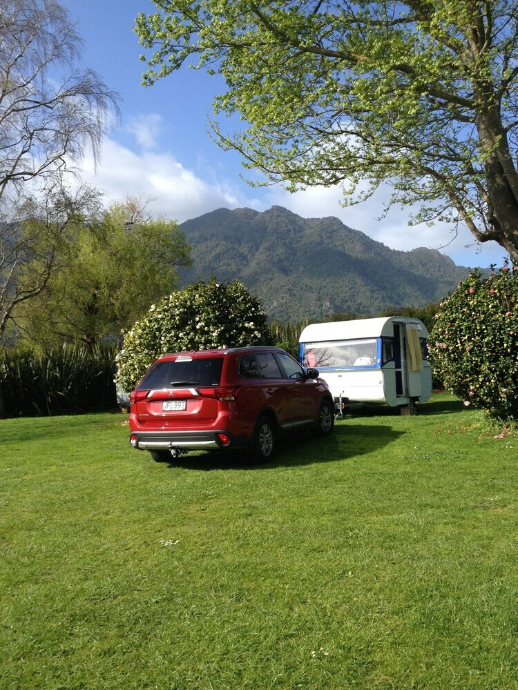 Te Aroha Holiday Park And Hot Pools