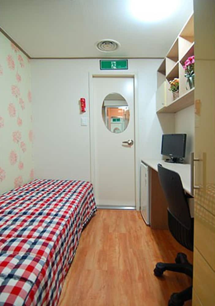 Hotel Rodem Oneroomtel