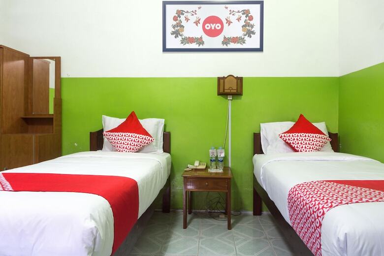 Oyo 942 Srikandi Hotel