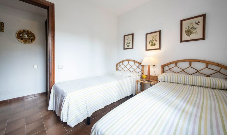Villa Casa Tenis Park (R84)