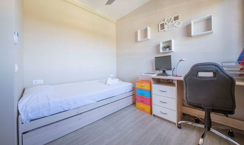 Julius House With Pool 7km From The Beach (R75)