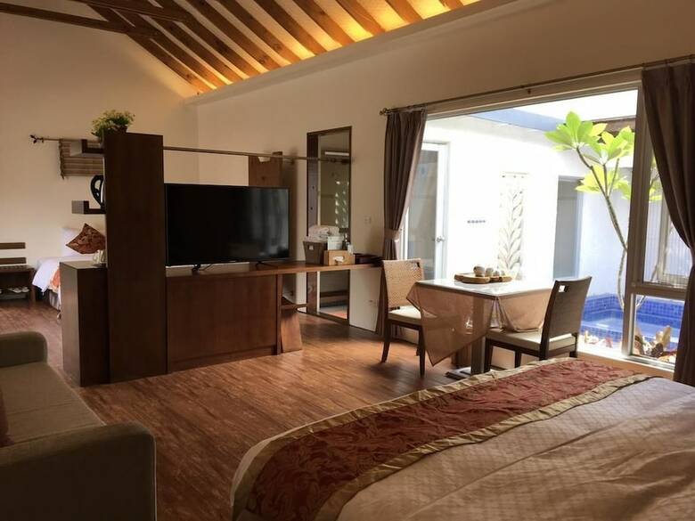 Hotel Shanze Bora Villa