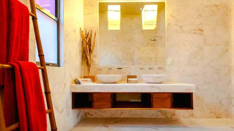Villa Alma Rosa 4br Full Staff By Rmh