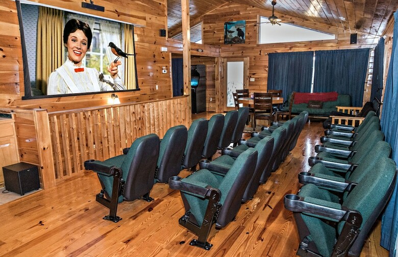 Mountain Lake Lodge - Five Bedroom Cabin