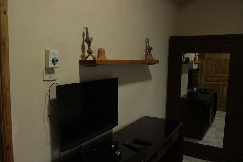Hostal Oak Tree Castle Hostel