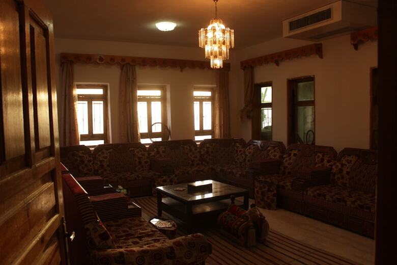 Hostal Oak Tree Castle Hostel