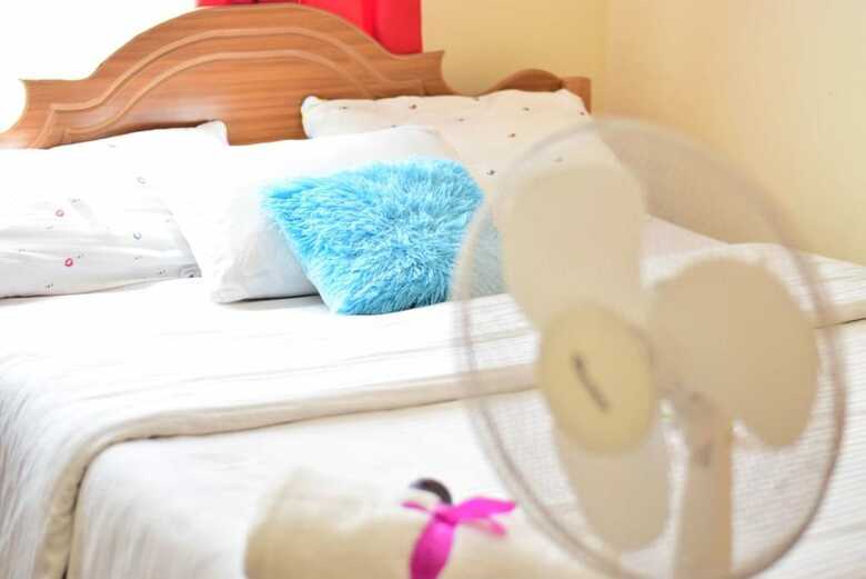 Bed & Breakfast Safari Homes And Tours