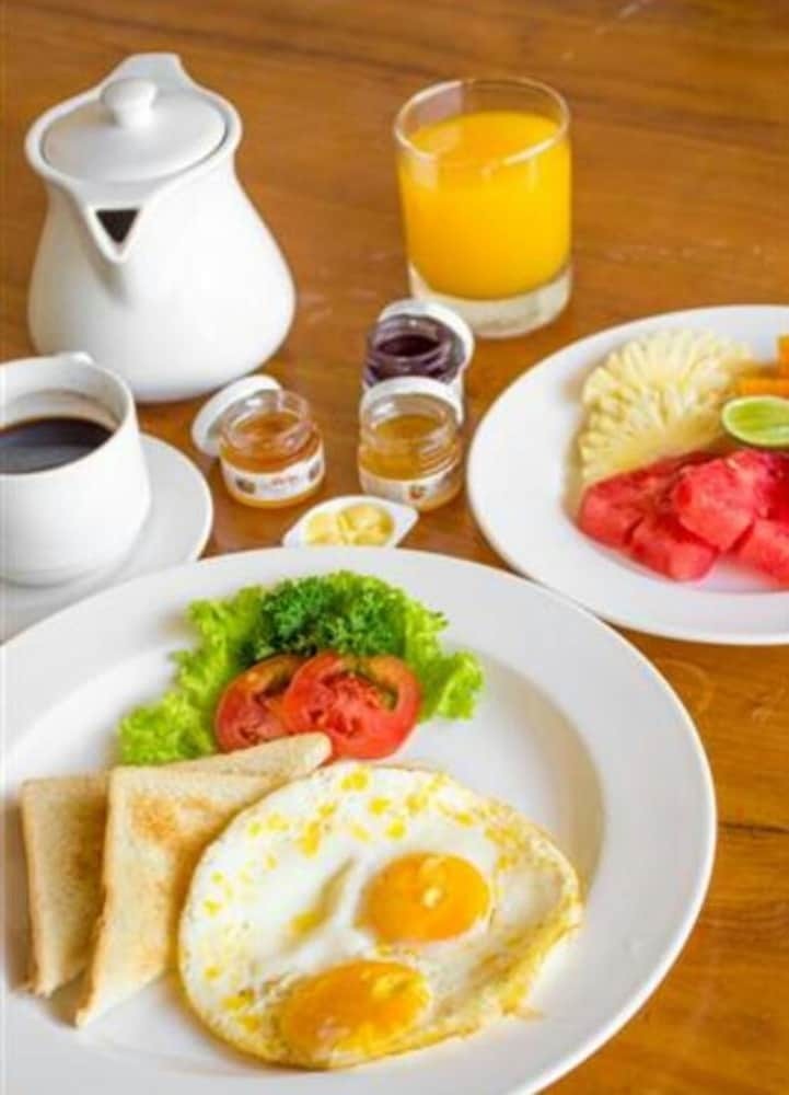 Bed & Breakfast Safari Homes And Tours