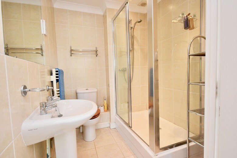 16 Solent Landing