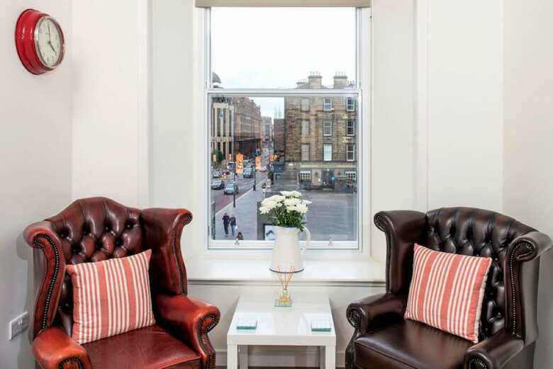 Luxury Usher Hall Apartment