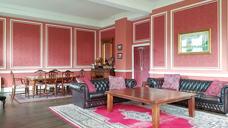 Gorgeous Royal Mile Mansion Apartment