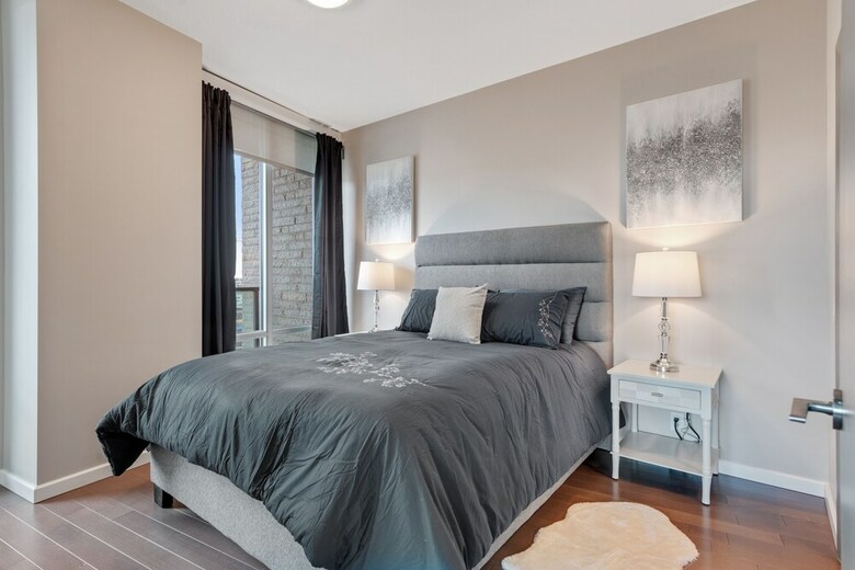 Simply Comfort. Downtown Calgary Apts