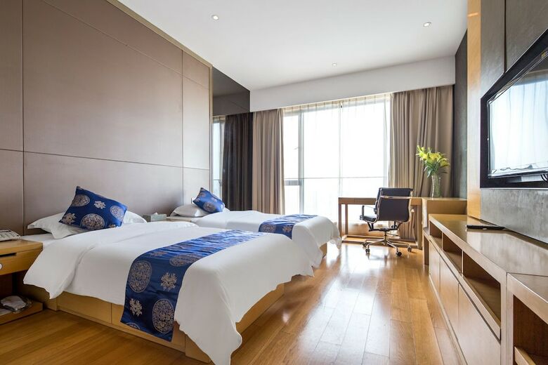 Rosalind International Apartment