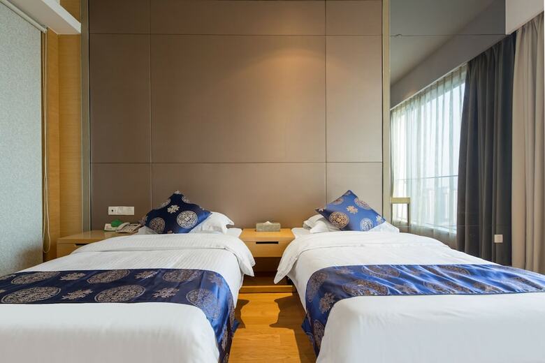 Rosalind International Apartment