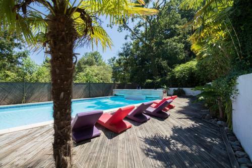 Apartamentos Les Collines Iduki