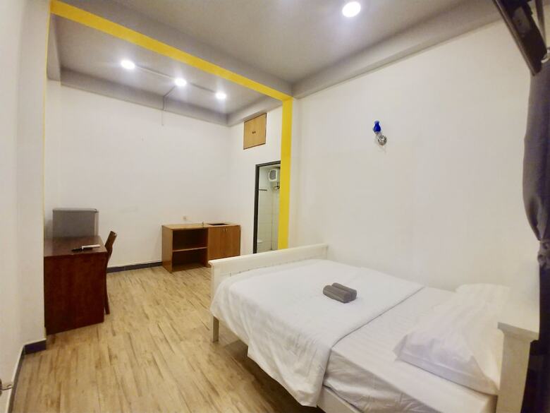 Poseidon Hotel And Apartment