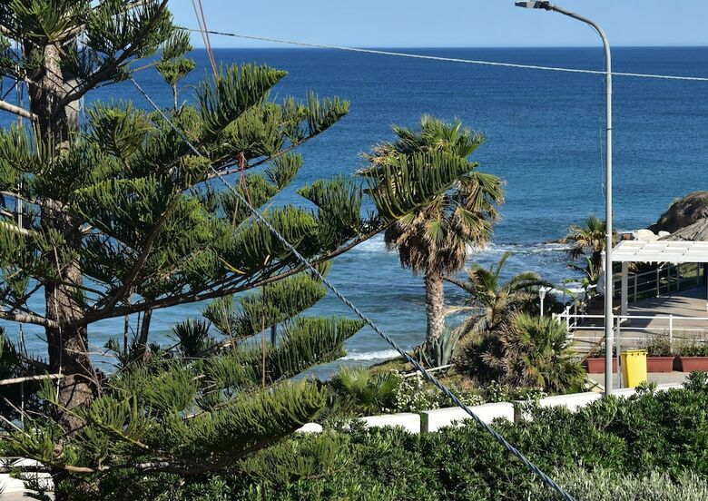 Posada Hotel White Beach Ancora