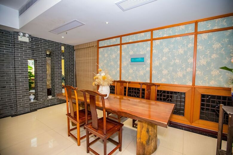 Hotel Suzhou Jade Snow Lodge
