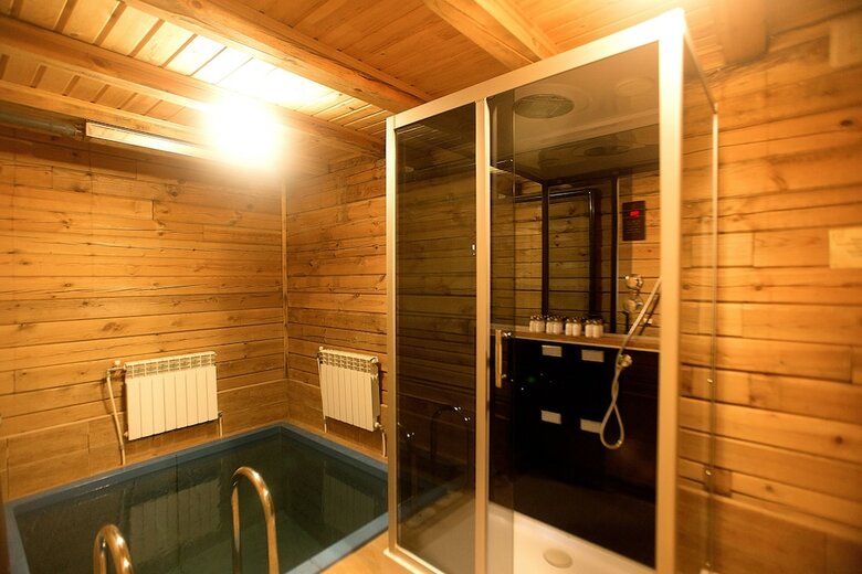 Crona Medical & Spa Hotel