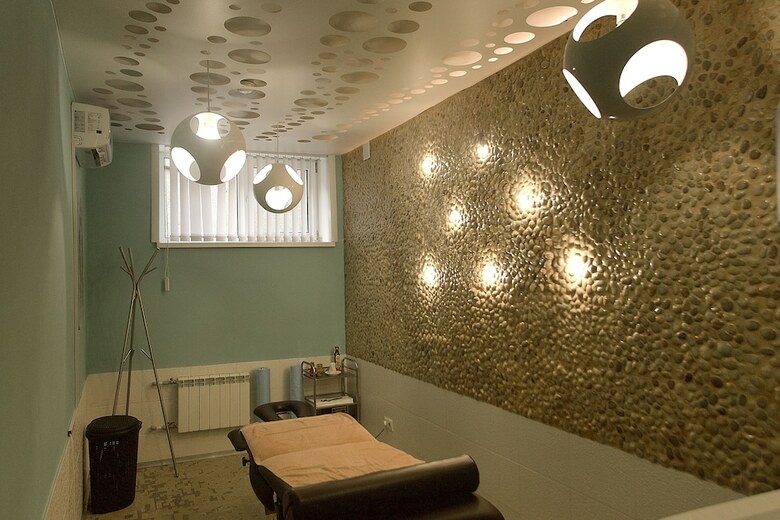 Crona Medical & Spa Hotel
