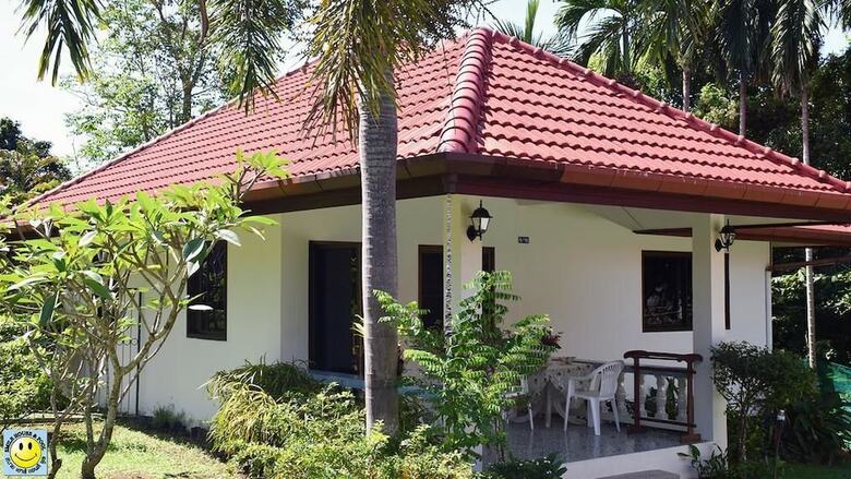 Hotel Smile House And Pool