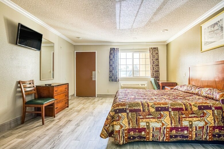 Motel Hotel Whittier, Ca I-605