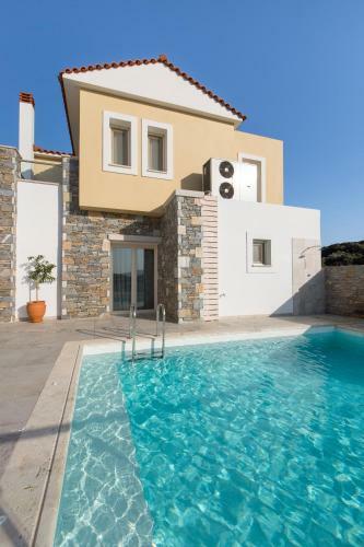 Virginia Luxury Villas
