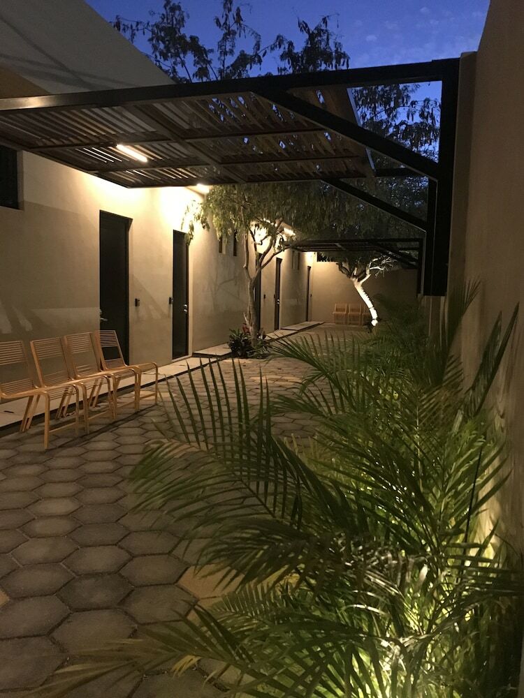 Apartamentos Ar Luxury Suites