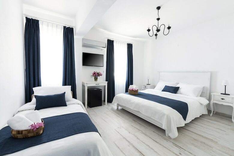 Hotel Teos Otel